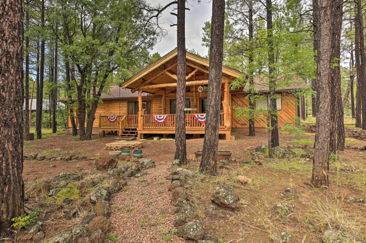 Lush Pinetop Retreat With Large Deck And Wooded Yard! Eksteriør billede